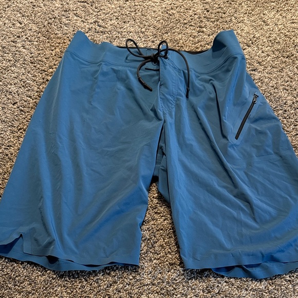 lululemon athletica Blue Men's Board Shorts